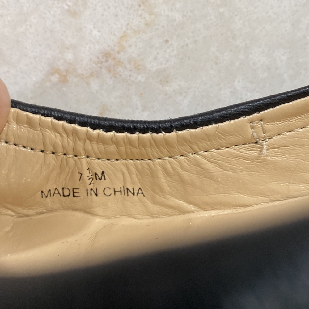 Talbots women’s black ballet flats. Size 7.5 M width - Picture 5 of 6